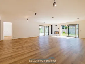 Prodej rodinného domu, Dobšice, Akátová, 217 m2