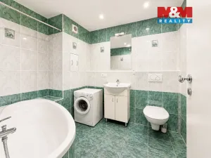 Pronájem bytu 1+1, Svoboda nad Úpou, Rýchorské sídliště, 32 m2