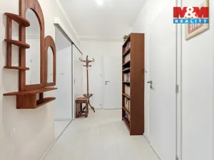 Prodej bytu 2+1, Praha - Žižkov, Jeseniova, 74 m2