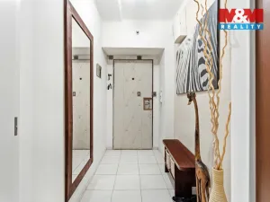 Prodej bytu 2+1, Praha - Žižkov, Jeseniova, 74 m2