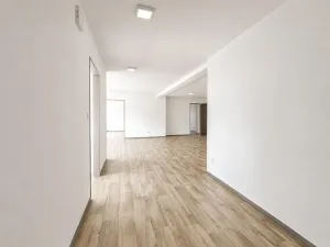 Pronájem bytu 5+1, Pečky, Tř. 5. května, 130 m2