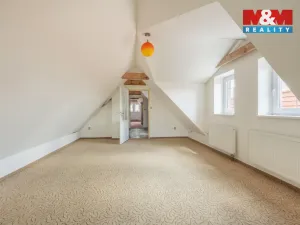 Prodej rodinného domu, Krakovec, 200 m2