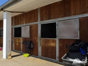 Prodej zemědělského objektu, Úžice, 5128 m2