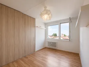Pronájem bytu 3+1, Praha - Horní Počernice, Chodovická, 64 m2