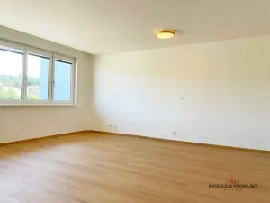 Pronájem bytu 3+1, Praha - Dejvice, Evropská, 93 m2