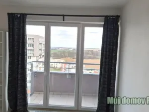 Pronájem bytu 1+kk, Praha - Letňany, Štanderova, 38 m2