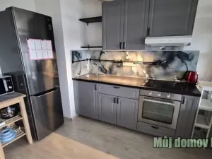 Pronájem bytu 1+kk, Praha - Letňany, Štanderova, 38 m2
