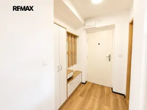 Prodej bytu 2+1, Slaný, Brožovského, 49 m2