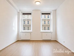 Pronájem bytu 1+1, Brno - Židenice, Porhajmova, 35 m2