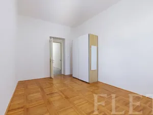 Pronájem bytu 1+1, Praha - Holešovice, Kamenická, 40 m2