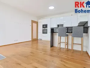 Pronájem bytu 2+kk, Praha, Na Křtině, 64 m2