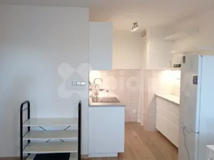 Pronájem bytu 2+kk, Praha - Bohnice, Zelenohorská, 42 m2