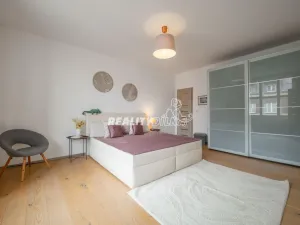 Prodej bytu 3+kk, Praha - Vinohrady, Jičínská, 99 m2