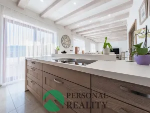 Prodej rodinného domu, Háje, 256 m2