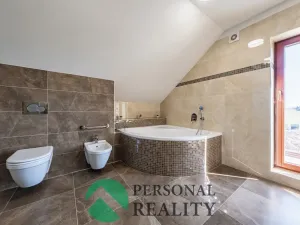 Prodej rodinného domu, Háje, 256 m2