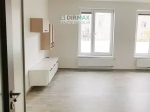 Pronájem bytu 1+kk, Plzeň - Lobzy, Koterovská, 43 m2