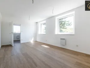 Prodej bytu 1+kk, Kladno, Dvorská, 35 m2