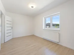 Prodej rodinného domu, Mukařov, K Památníku, 107 m2