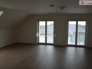 Pronájem bytu 3+kk, Podolanka, U Pejřavky, 87 m2