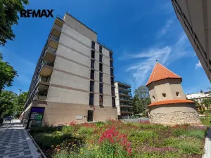 Pronájem bytu 2+kk, Praha - Břevnov, Radimova, 59 m2