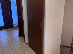 Pronájem rodinného domu, Jesenice - Zdiměřice, V Podlesí, 184 m2