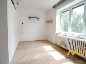 Pronájem bytu 2+1, Hradec Králové, Na Střezině, 55 m2