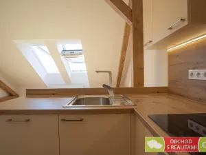 Pronájem bytu 2+kk, Heřmanův Městec, Masarykovo náměstí, 66 m2
