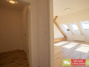 Pronájem bytu 2+kk, Heřmanův Městec, Masarykovo náměstí, 66 m2