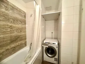 Pronájem bytu 2+kk, Praha - Motol, Jeřabinová, 66 m2