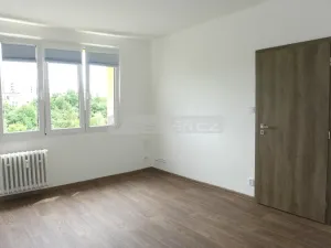 Pronájem bytu 1+1, Plzeň - Skvrňany, Vejprnická, 35 m2