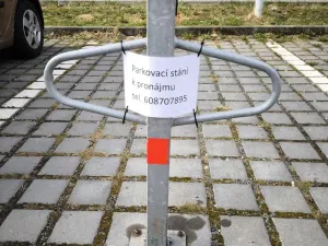 Pronájem garážového stání, Olomouc, Eduarda Hamburgera, 12 m2