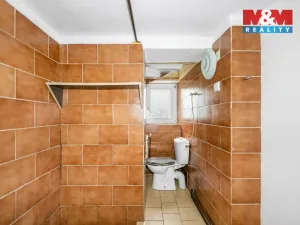 Prodej činžovního domu, Holýšov, náměstí 5. května, 230 m2