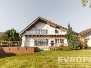 Pronájem vily, Průhonice, Sadová, 350 m2