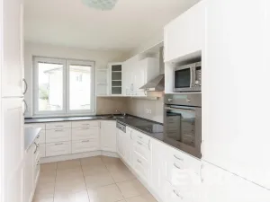 Pronájem vily, Průhonice, Pod Valem II., 350 m2