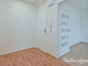 Pronájem bytu 2+1, Tišnov, Hornická, 53 m2