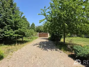 Prodej komerčního pozemku, Úžice, 68855 m2