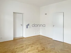 Pronájem obchodního prostoru, Praha, Žitavského, 65 m2