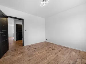 Prodej bytu 3+1, Toužim, Na Zámecké, 67 m2