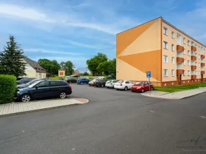Prodej bytu 3+1, Toužim, Na Zámecké, 67 m2