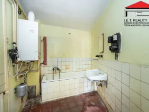 Prodej rodinného domu, Ostrov u Macochy, 138 m2