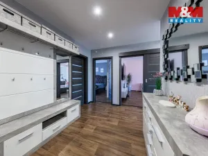 Prodej bytu 3+1, Horní Slavkov, Dlouhá, 76 m2