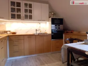 Prodej bytu 3+1, Karlovy Vary - Rybáře, Severní, 87 m2