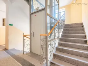 Prodej bytu 2+kk, Praha - Libeň, Zenklova, 30 m2