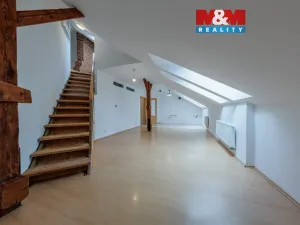 Prodej bytu 2+kk, Plzeň - Jižní Předměstí, Klatovská třída, 66 m2