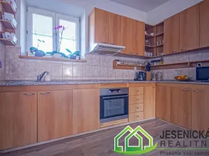 Pronájem bytu 2+kk, Žulová, Josefské náměstí, 71 m2