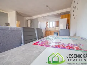 Pronájem bytu 2+kk, Žulová, Josefské náměstí, 71 m2