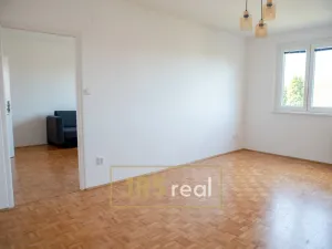 Pronájem bytu 2+1, Veselí nad Moravou, 55 m2