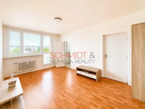 Prodej bytu 2+1, Hustopeče, Masarykovo nám., 56 m2