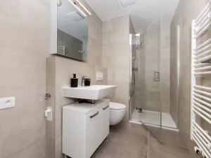 Pronájem bytu 2+kk, Praha - Černý Most, Arnošta Valenty, 43 m2