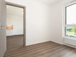 Pronájem bytu 2+kk, Praha - Černý Most, Arnošta Valenty, 43 m2